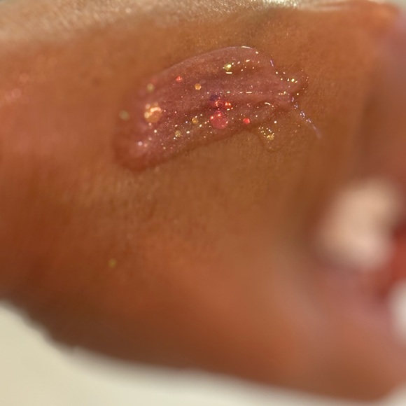 Labubu Lip Bundle - Picture 5 of 5